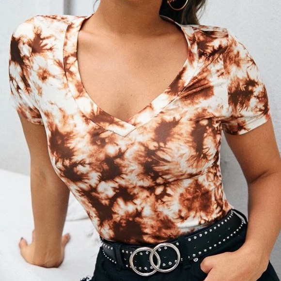 Tops - Orange/White Fitted Tie Dye Top in S and M